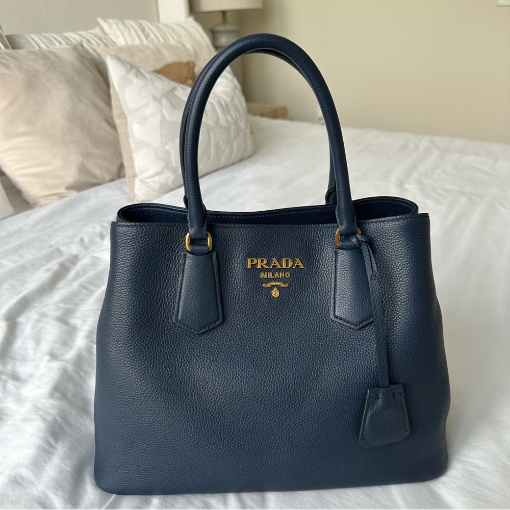 NWT Prada Vitello Phoenix Tote